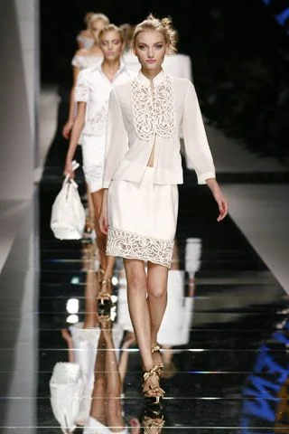 Look 44
